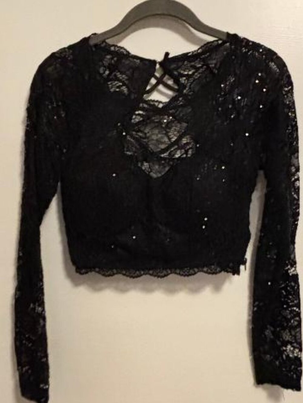 Sequin hearts Lace crop top black long sleeve Sequin Lace scoop Neck size S